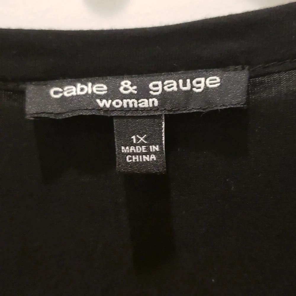 Crochet Embellished Black Tee Women Plus 1X Cable & Gauge 3/4 sleeves - Picture 9 of 15